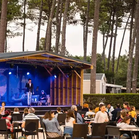 Les Dunes De Contis- Landes Ferienpark 3*