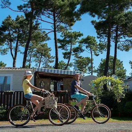 Parque de vacaciones Les Dunes De Contis- Landes Saint-Julien-en-Born